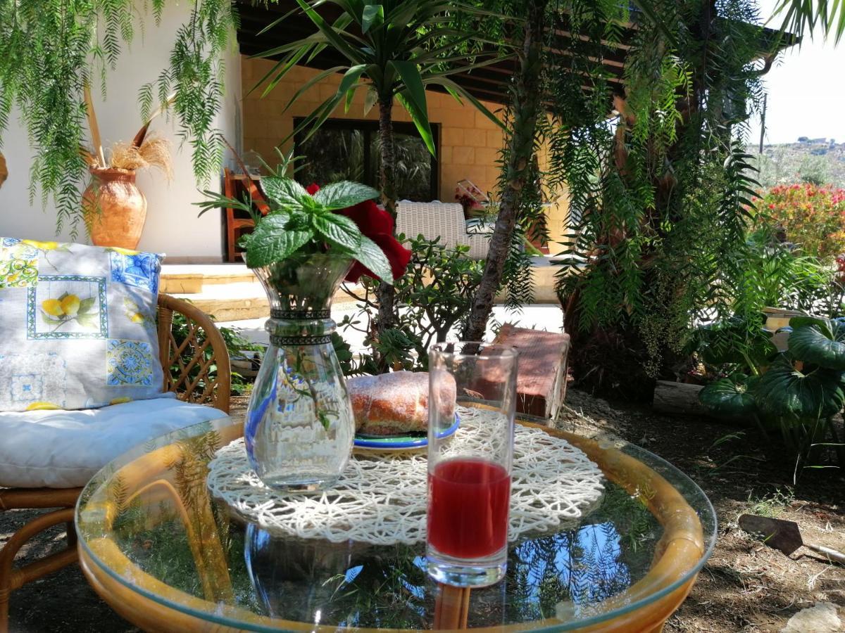 Bed and Breakfast Lumie Di Sicilia Porto Empedocle Exterior foto